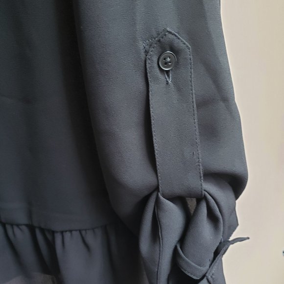 EXPRESS | Sheer Blouse Ruffle Bottom - Picture 5 of 10